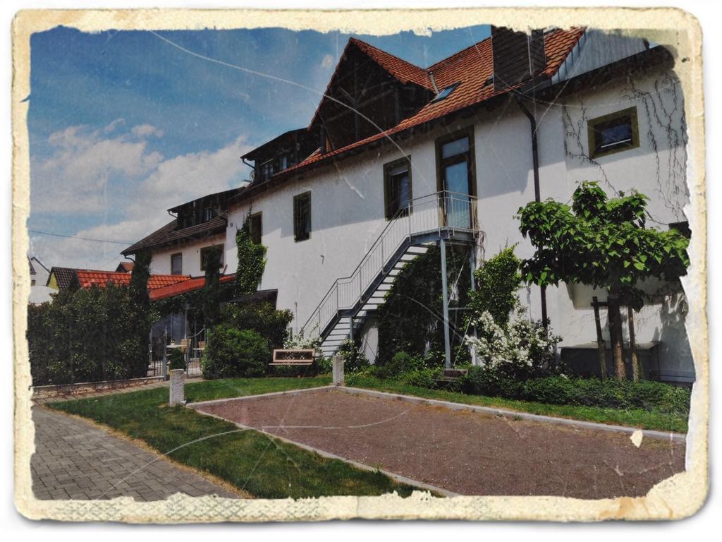 Hotel - Restaurant Hirschen - Werneths Landgasthof Beim Europa- Park Rust Rheinhausen Exteriér fotografie